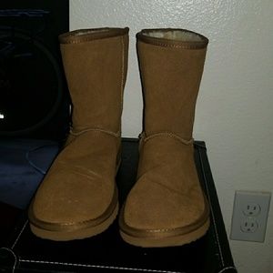 👢Tan brown slipper boots size 8👢